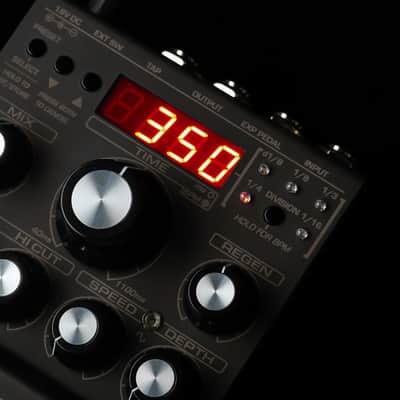 Suhr Dark Discovery Analog Delay Pedal, Black Edition image 4