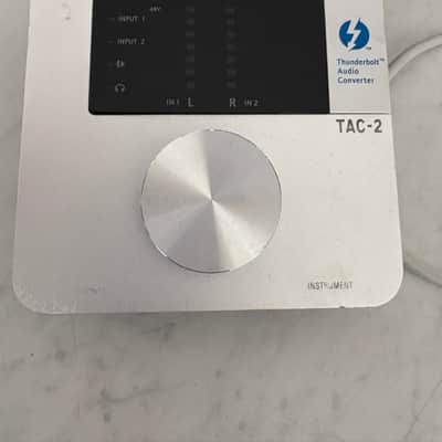 Zoom TAC-2 Thunderbolt Audio Interface 2010s - Silver image 2