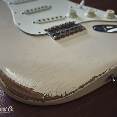 Stratocaster Vintage White Relic Body image 6
