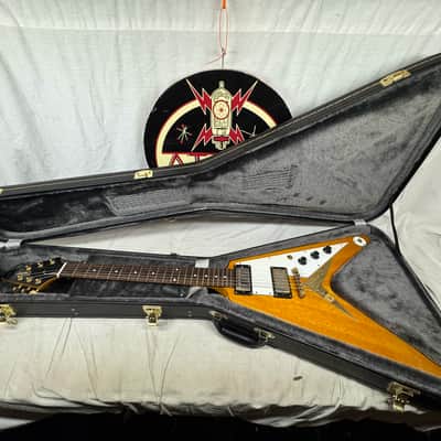 Epiphone EGV2KOGH1 '58 1958 Korina Flying V Guitar with Case 2009
