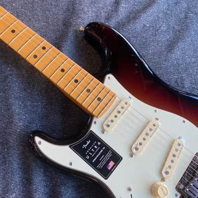 Fender American Ultra Stratocaster Left-Handed MN Maple 2021 Ultraburst US210065420 image 4