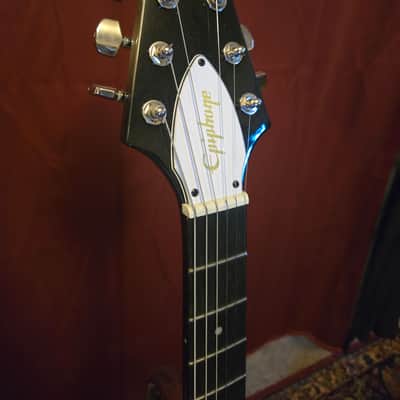 Epiphone 70s Flying V 2025 - Silverburst image 4