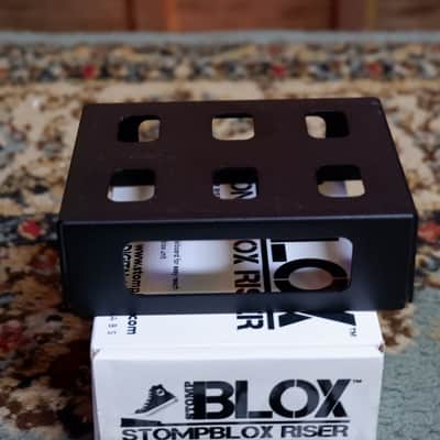 Stompblox Pedal Riser for Stompblox Pedalboard - Black Metal image 2
