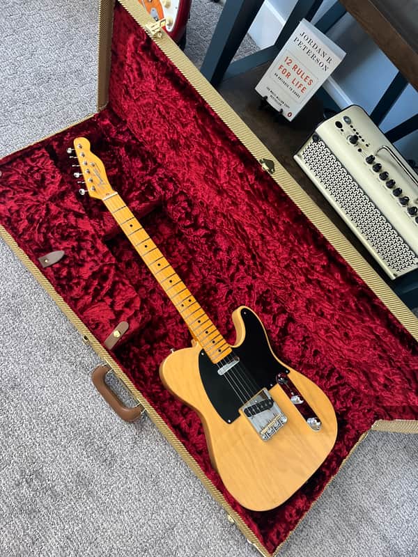 Fender American Vintage II '51 Telecaster 2022 - Present - Butterscotch Blonde