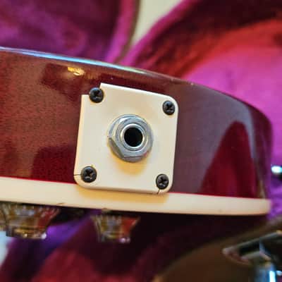 Gibson Les Paul Classic 2001 - Wine Red image 6