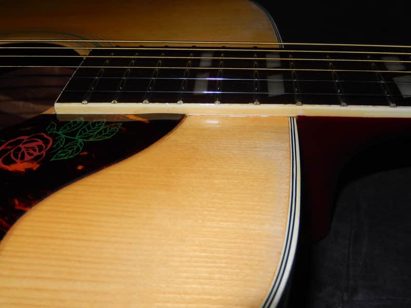 MADE IN JAPAN 1977 - KISO SUZUKI VIOLIN W65DA - GIBSON DOVE STYLE