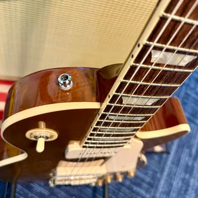 Gibson Les Paul Standard P90’s, Gold Top with Hardshell Case - Pre Owned image 4