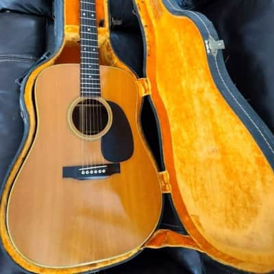 MARTIN D-28 GUITAR (1972) Very Good Condition image 1