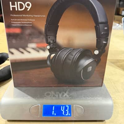 PreSonus HD9 Professional Closed-Back Over-Ear Monitoring Headphones 2010s - Black image 1