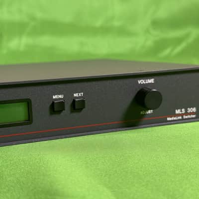 Extron MLS 306 MediaLink Switcher image 3