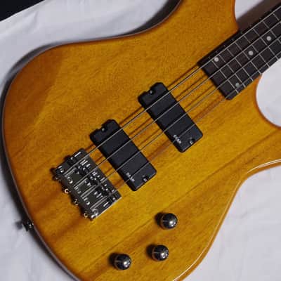 DEAN Edge 1 4-string BASS guitar NEW Amber w/ GIG BAG - Chrome Hardware image 5