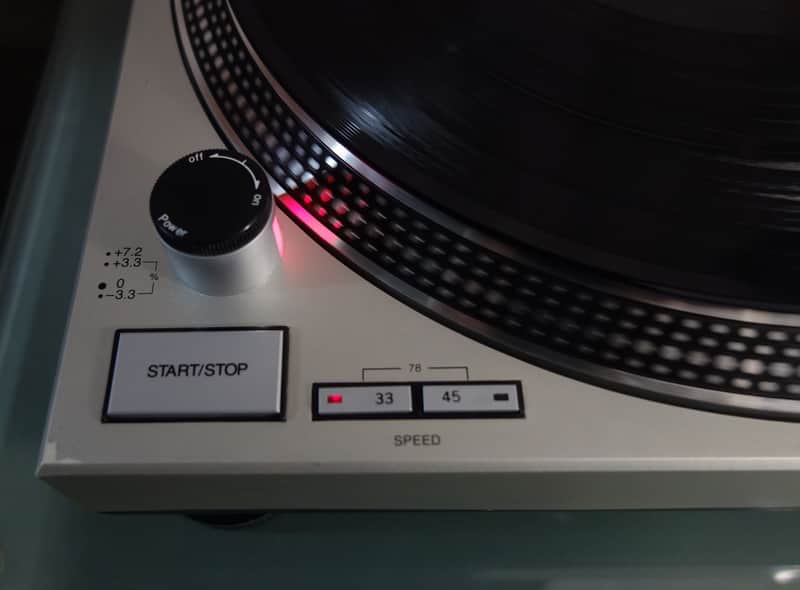 GEMINI PT 2400 High-Torque Direct Drive Professional Turntable