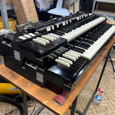 Hammond B3 and leslie 145 image 12
