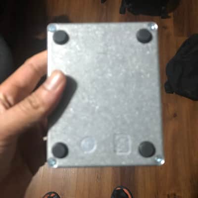 Electro-Harmonix Stereo Pulsar Analog Tremolo 2007 - Present - Blue image 3