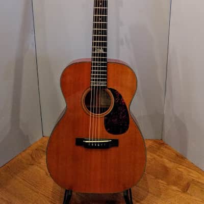 Martin OO-18CTN Elizabeth Cotton Commemorative Edition #23 of 76 2001 Natural image 1