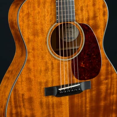 Bourgeois GA Custom All Figured Mahogany Short Scale Used (2023) image 8
