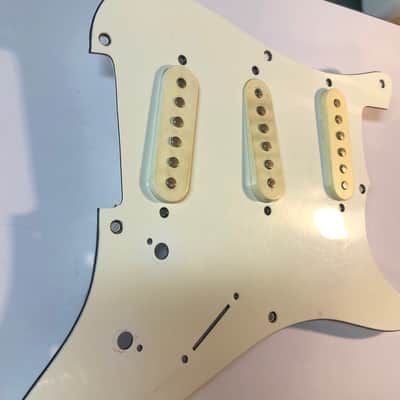 Semi-Loaded Stratocaster Style Pickguard Aged White 80’s-90’s? image 4