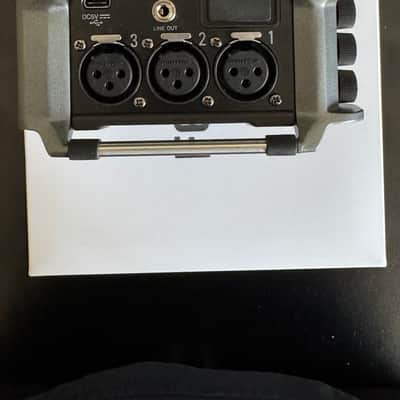 Zoom F6 Multitrack Field Recorder image 6