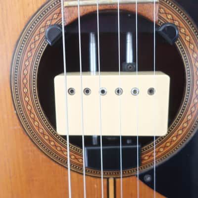 Weird Gear Alert! Flower Power! Vintage 1960s Unknown Home Made Acoustic Electro Guitar Hippy Height Ashbury Busker Scene Very Well Made With Rare Parts Vintage Rare DiMarzio Humbucker pickup & Patent Pending Grover Tuners 3+3 image 12