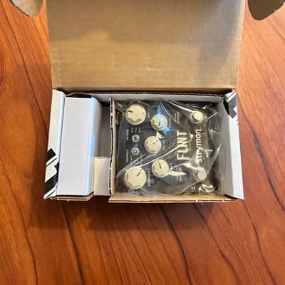Strymon Flint Reverb and Tremolo V1 image 4