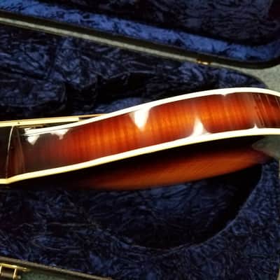 Larrivee A-33 Mandolin Unknown Sunburst image 8