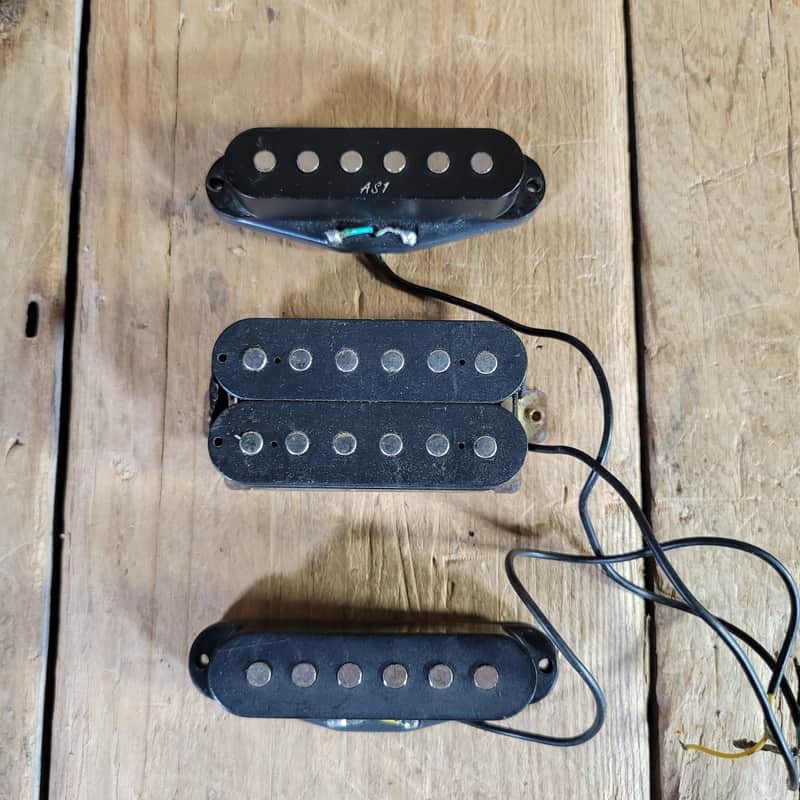 Unbranded (Ibanez?) Humbucker & Two Single Coil Pickups - Black image 1