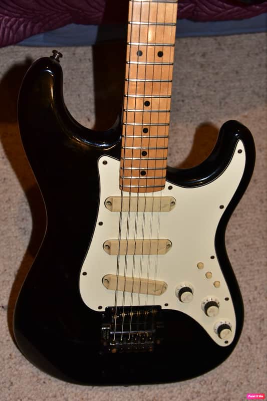 Fender Stratocaster Elite
