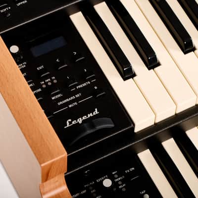 Viscount Legend 261 Dual-Manual Organ - Black CARRY BAG KIT image 8