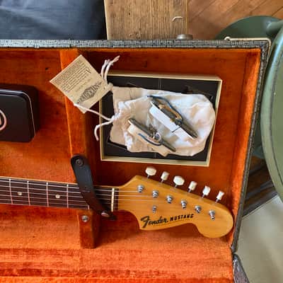 Fender Mustang 1966/67 - Red image 7