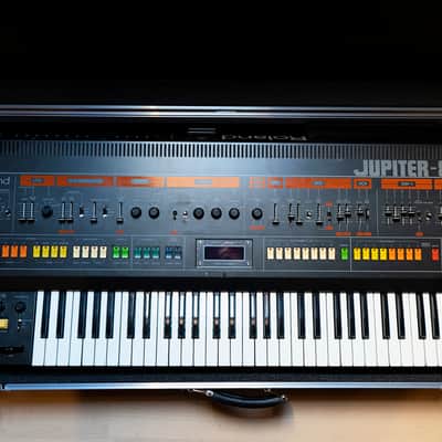 Roland Jupiter-8 From Mountain Studios Switzerland !! image 2