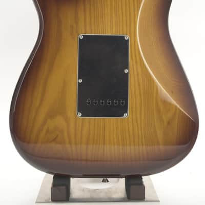 Fender Suona Stratocaster Thinline 2024 Violin Burst image 11