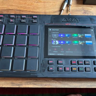 Akai MPC Live Standalone Sampler / Sequencer 2017 - 2020 - Black image 5