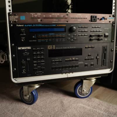 Roland JV-1080 64-Voice Synthesizer Module - Black image 3