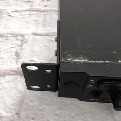 Audio Technica AEW-R4100 Wireless Mic Receiver image 5