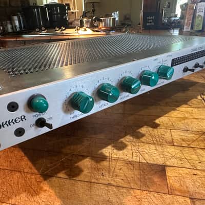 Crane Song, (Cranesong) Trakker Compressor - Amazing! image 2