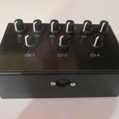 Roland gr TYPE 13 to 24-pin converter
