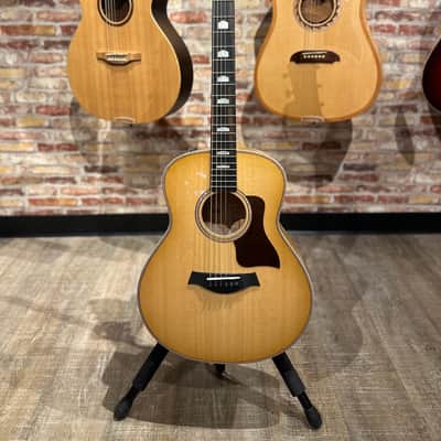 Taylor GT 611E LTD - Antique Blonde image 3