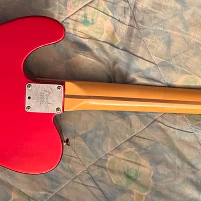 2004 FENDER American Telecaster Rosewood Fingerboard, Red image 5