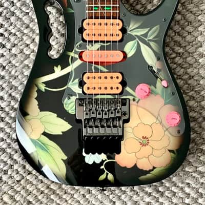 Ibanez JEM77-FP Steve Vai Signature 1997 - Black Floral Pattern image 3