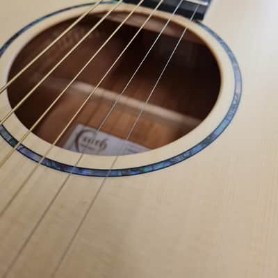 Faith FKM Naked Mercury Parlour Size Guitar image 6