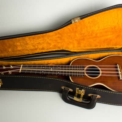 C. F. Martin  Style 3M Taropatch (1920), black chipboard case. image 10