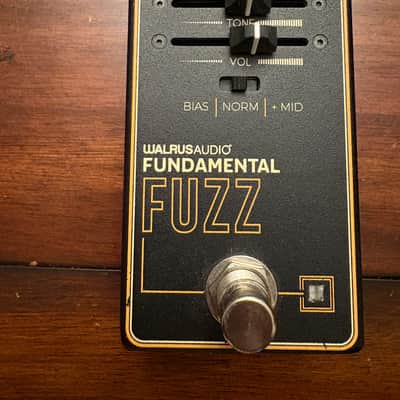 Walrus Audio Fundamental Fuzz 2023 - Present - Black / Orange image 1