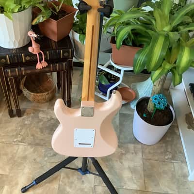 Fender Stratocaster 2018 - Shell Pink image 11