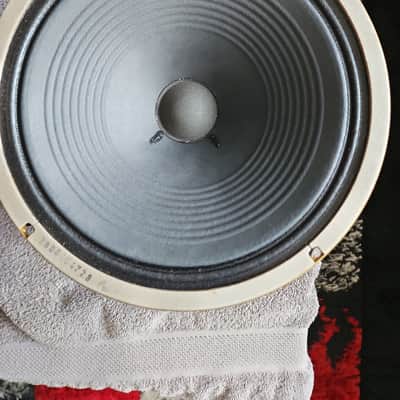 Celestion G12 Alnico Gold 12" 50w 15 Ohm Replacement Speaker 2010s - Gold image 6
