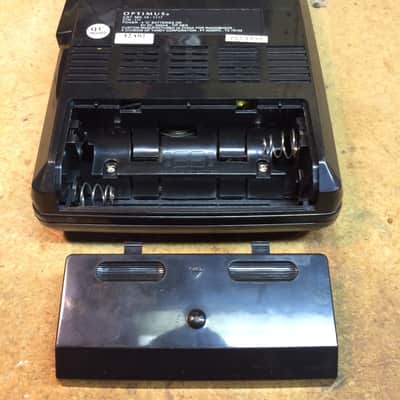 Optimus CTR-111 Cassette Recorder (Radioshack, Tandy, Cassette, LoFi, Lo-Fi, Tape, Portable) image 5