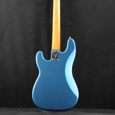 Fender Vintera III Late '60s Precision Bass Lake Placid Blue Maple Fingerboard image 8