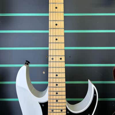 Ibanez RG550 White 2018 Electric Guitar image 7