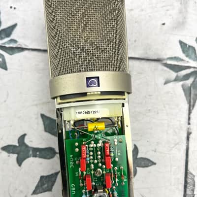 Neumann U 87 Ai Large Diaphragm Multipattern Condenser Microphone image 13