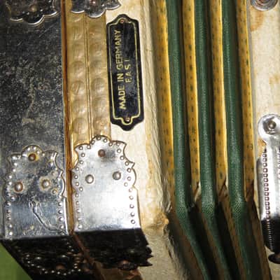 East German 20 button Concertina 1940's-50s image 2