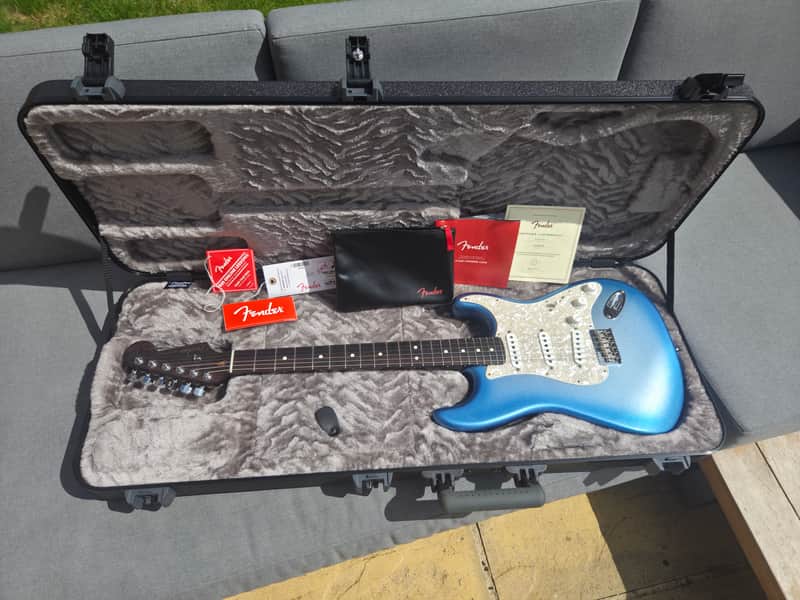 Fender Mod Shop (American Pro II) Stratocaster 2025 - Skyburst metallic image 1
